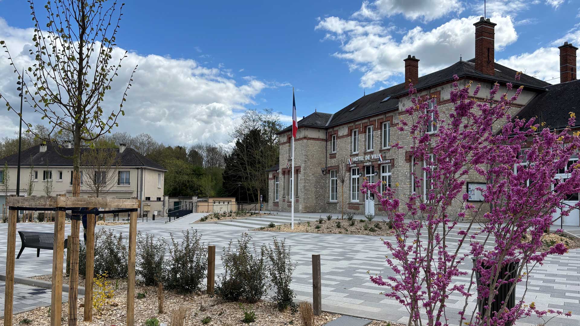 La mairie de Lèves La mairie de Lèves