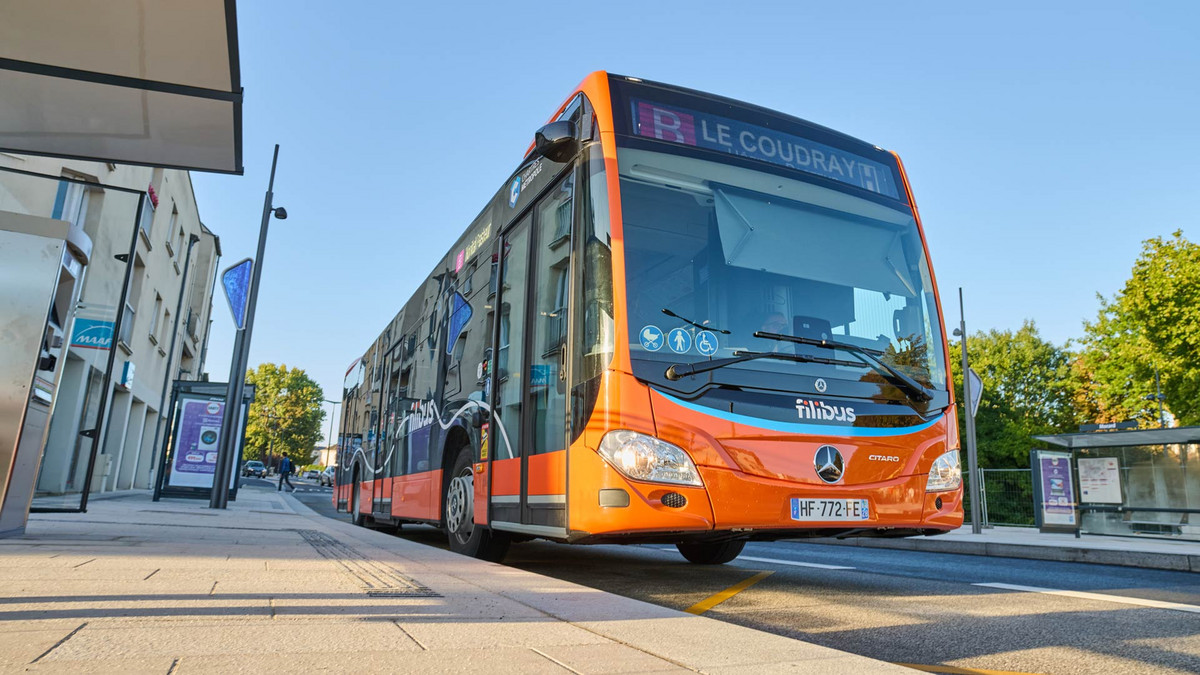 Un bus Filibus en circulation Un bus Filibus en circulation